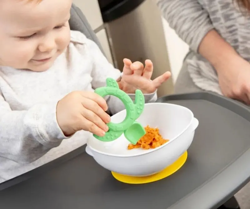 Dr. Brown’s First-Ever Turtle-Shaped Feeding Spoon